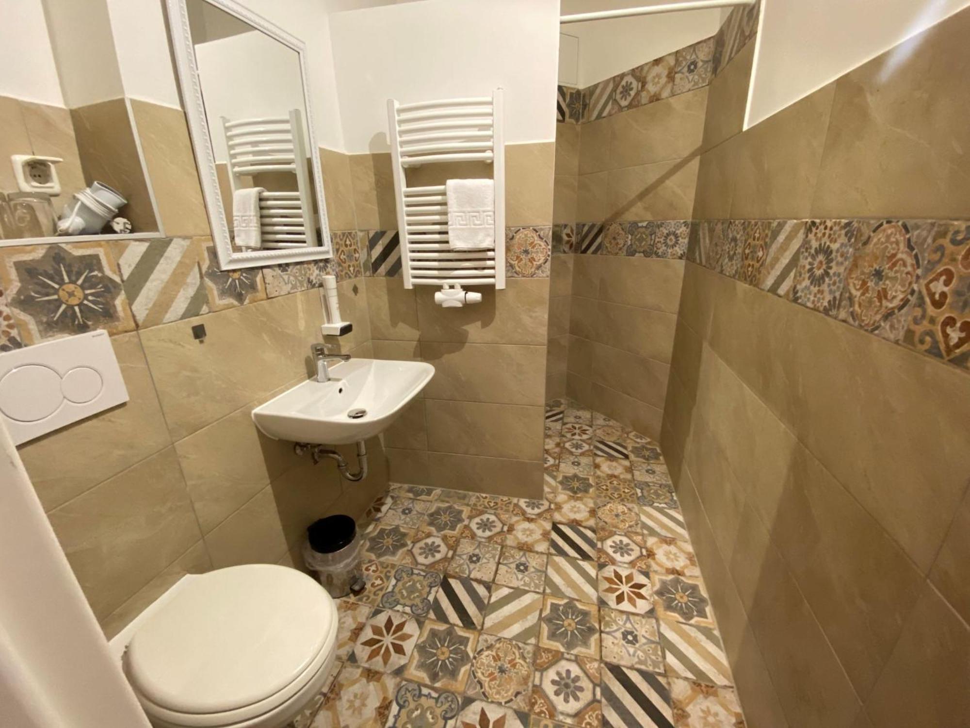 Avalon Bed & Breakfast Themen/- Nichtraucherhotel Hannover Kültér fotó